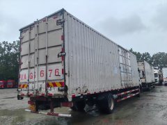 Dongfeng Tianjin KR 225 hp 4X2 9.8 m - фото 4