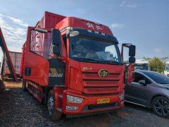 FAW Jiefang J6L 260 hp 4X2 9.7 m - фото 1