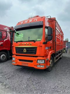 Sinotruk Sitrak G5S 290 hp 4X2 6.8 m - фото 1