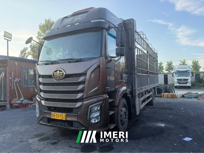 2023 FAW Jiefang J6G 280 hp 4X2 6.75 m