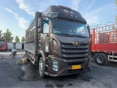 FAW Jiefang J6G 280 hp 4X2 6.75 m - фото 3