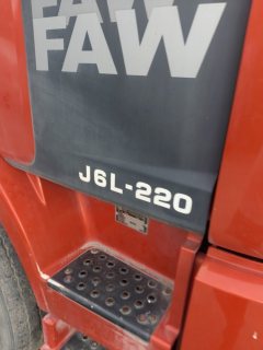 FAW Jiefang J6L 220 hp 4X2 9.7 m - фото 3
