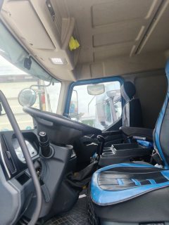Dongfeng Liuzhou Chenglong M3V 240 hp 4X2 7.8 m - фото 4