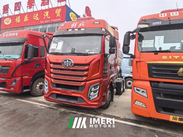 2024 FAW Jiefang J6V 530 hp 6X4