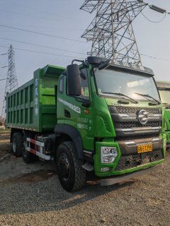 Dongfeng Huashen HV3 245 hp 6X2 4.6 m - фото 3