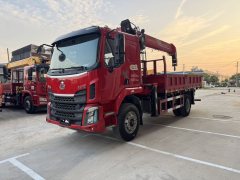 Dongfeng Liuzhou Chenglong M3 200 hp 4X2 5.1 m - фото 1