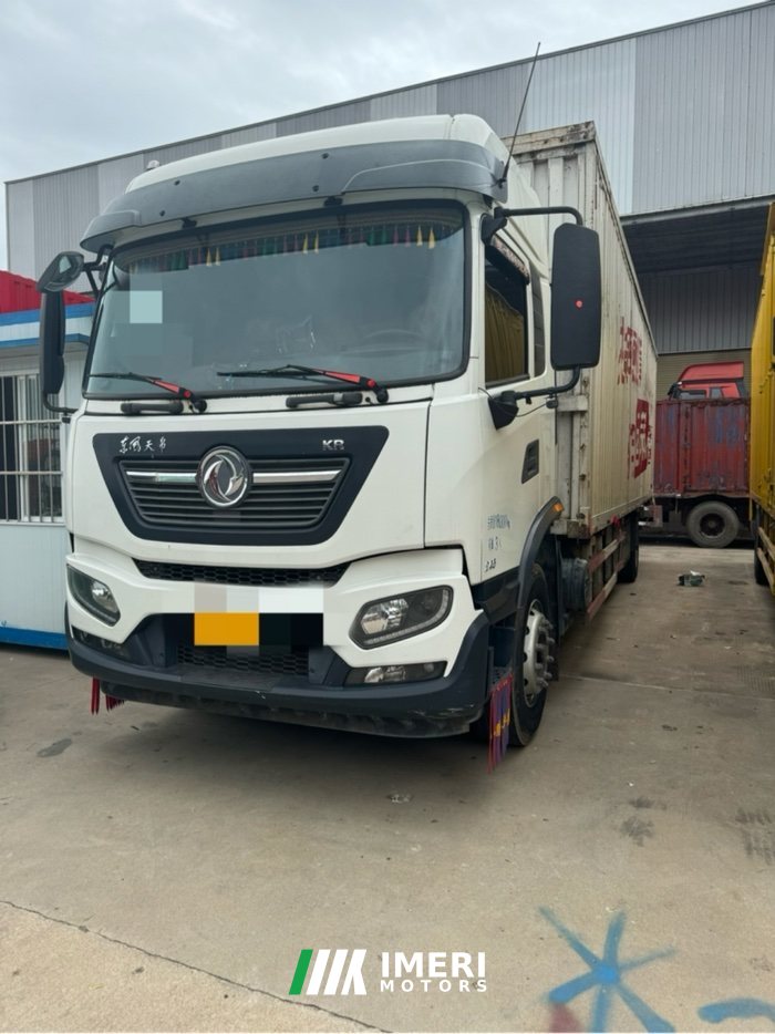 Dongfeng Tianjin KR 245 hp 4X2 9.8 m - грузовик из Китая