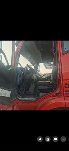 FAW Jiefang J6L 240 hp 4X2 6.75 m - фото 3