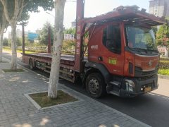 Dongfeng Liuzhou Chenglong H5 200 hp 4X2 9.6 m - фото 1