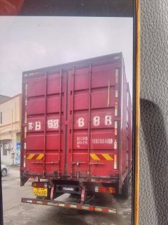 Dongfeng Liuzhou Chenglong H5 230 hp 4X2 6.8 m - фото 1