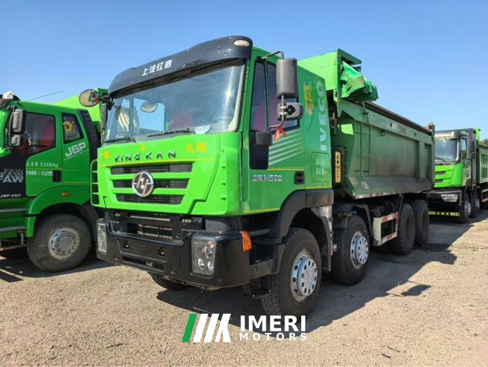2022 SAIC Hongyan Genlyon 390 hp 6X4 5.8 m