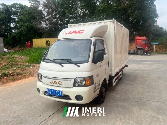 JAC X6 136 hp 4X2 3.65 m - грузовик из Китая