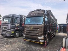 FAW Jiefang J6L 260 hp 4X2 6.2 m - фото 1