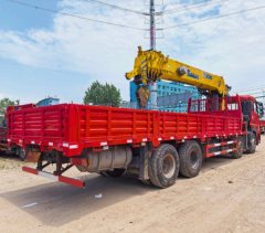 Dongfeng Tianlong 350 hp 8X4 8.5 m - фото 3