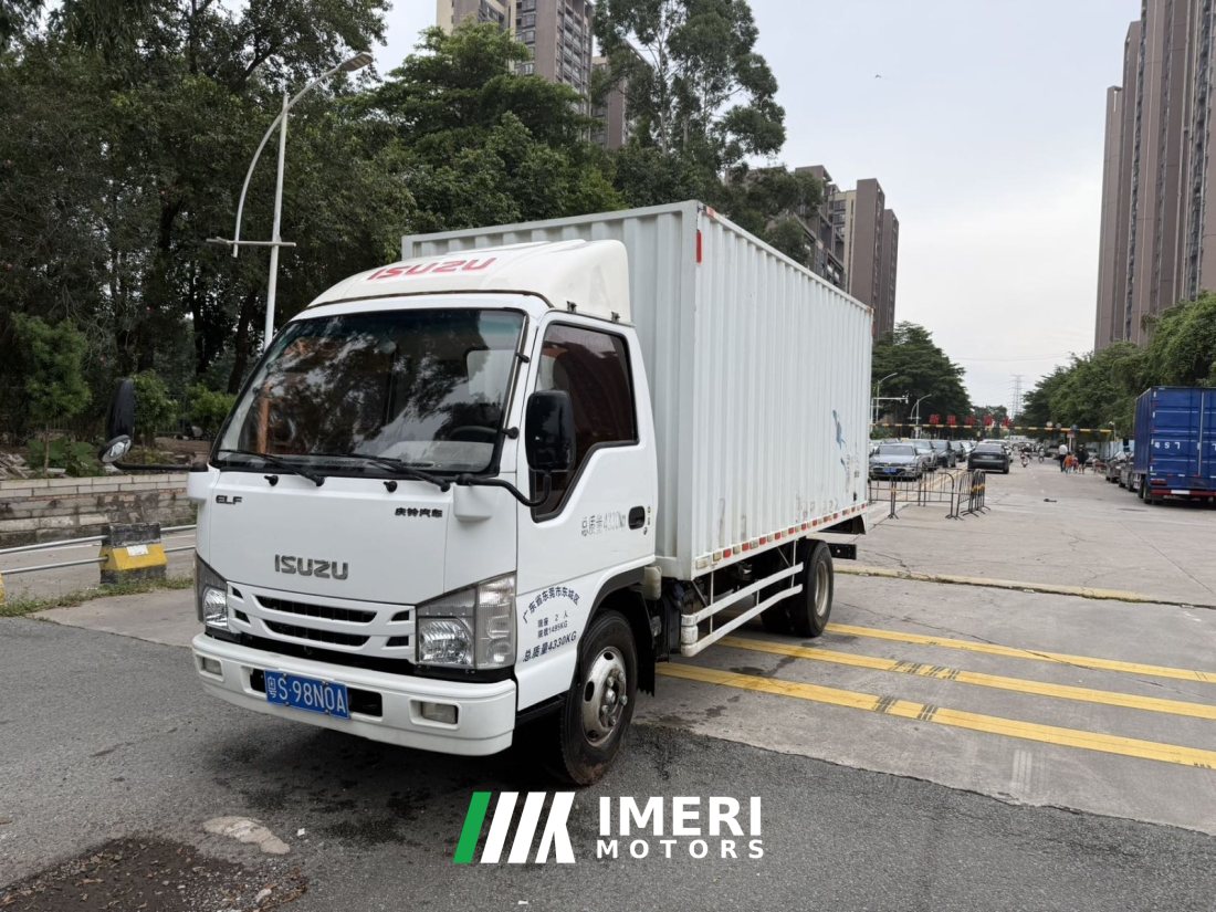 Qingling Isuzu 100P 120 hp 4X2 4.13 m - грузовик из Китая