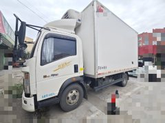 SINOTRUK HOWO Light Duty Truck Hanjiang M 160 hp 4X2 4.2 m - фото 3