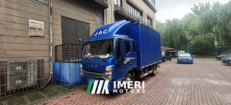 JAC Shuailing Q6 160 hp 4X2 3.79 m - грузовик из Китая