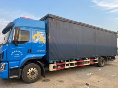 Dongfeng Liuzhou Chenglong H5 320 hp 4X2 9.7 m - фото 2