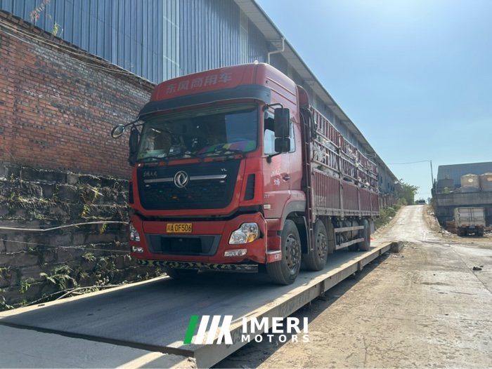 Dongfeng Tianlong VL 292 hp 6X2 9.6 m - грузовик из Китая