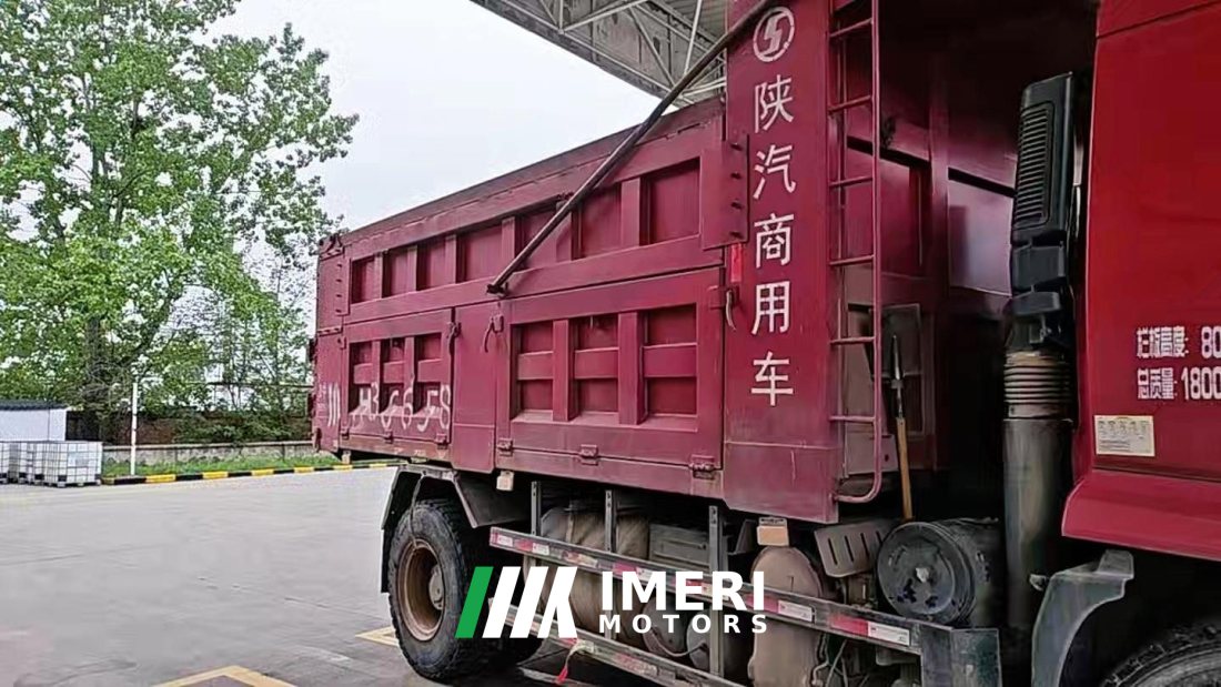 Shacman 6 245 hp 4X2 4.9 m - грузовик из Китая