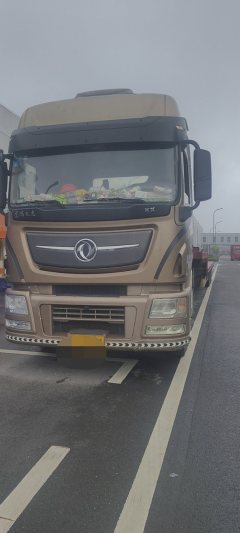 Dongfeng Celestial Flagship KX 520 hp 6X4 - фото 1