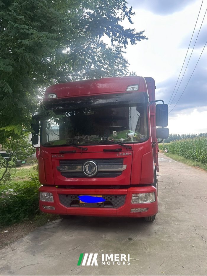 2021 Dongfeng Duolika D9K 220 hp 4X2 6.8 m