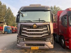 Sinotruk HOWO Max 330 hp 4X2 6.75 m - фото 2
