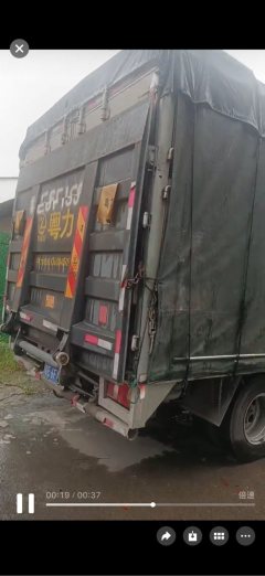 SINOTRUK HOWO Light Duty Truck Hanjiang 156 hp 4X2 - фото 4