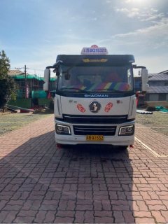 Shacman 6 220 hp 6X2 4.9 m - фото 2