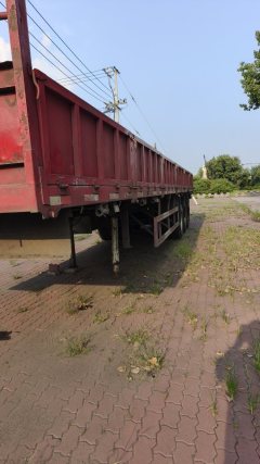 13 m x2.55 m 3 stake body semi-trailer - фото 1