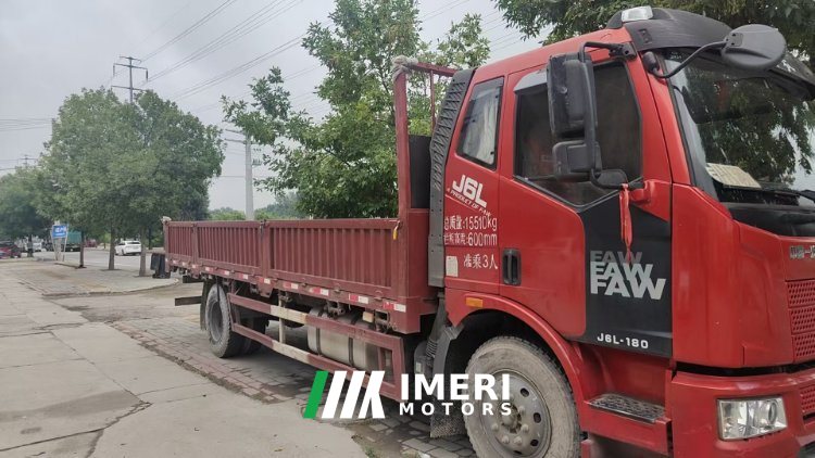 2019 FAW Jiefang J6L 180 hp 4X2 6.75 m