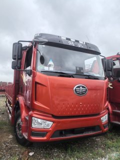 FAW Jiefang J6L 240 hp 4X2 6.75 m - фото 1