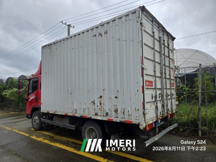 FAW Jiefang J6F 150 hp 4X2 3.85 m - грузовик из Китая