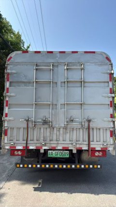 Foton Aumark S1 158 hp 4X2 4.17 m - фото 8