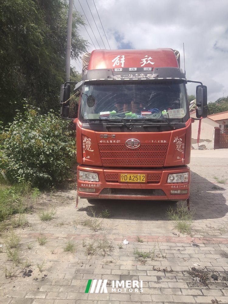 FAW Jiefang J6L 240 hp 4X2 - грузовик из Китая