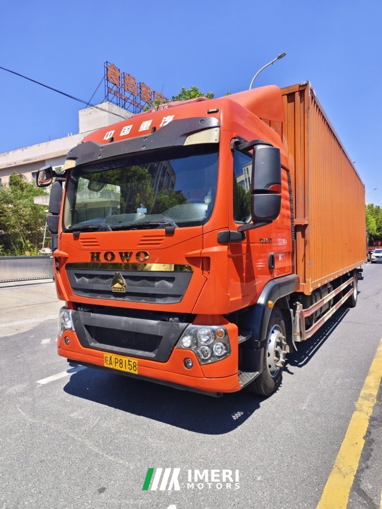 Sinotruk HOWO TX7 270 hp 4X2 9.6 m - грузовик из Китая