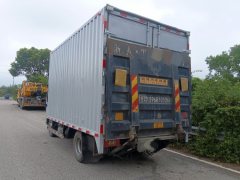 Foton Ollin Express 143 hp 4X2 4.18 m - фото 3