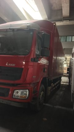 Shacman Delong L3000 185 hp 4X2 6.75 m - фото 1