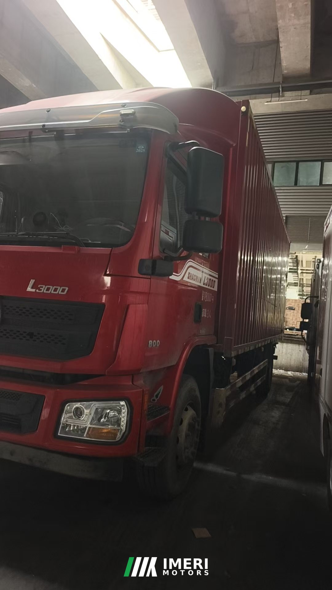 2021 Shacman Delong L3000 185 hp 4X2 6.75 m