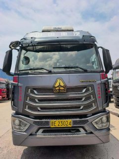 Sinotruk Hohan J7B 270 hp 4X2 68 m - фото 1