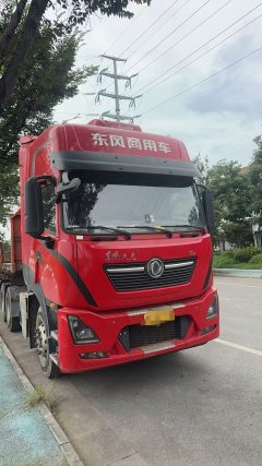 Dongfeng Tianlong KL 490 hp 6X4 - фото 1