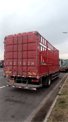 Dongfeng Tianjin KR 240 hp 4X2 6.8 m - фото 2
