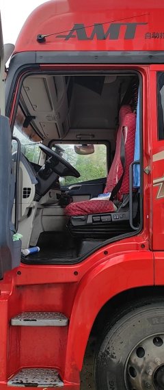 FAW Jiefang J6P 320 hp 6X2 9.4 m - фото 3