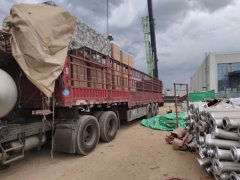 13 m x2.55 m 3 stake body semi-trailer - фото 3