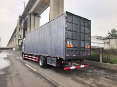 Sinotruk HOWO Max 290 hp 4X2 9.6 m - фото 4