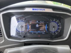 Sinotruk HOWO Max 290 hp 4X2 9.6 m - фото 6