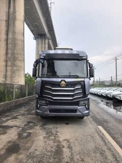 Sinotruk HOWO Max 290 hp 4X2 9.6 m - фото 7
