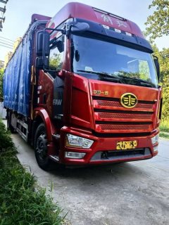 FAW Jiefang J6L 240 hp 4X2 - фото 1