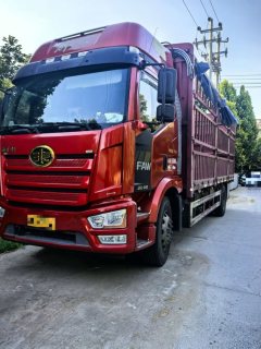 FAW Jiefang J6L 240 hp 4X2 - фото 2