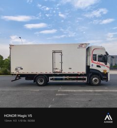 Dongfeng Tianjin KR 290 hp 6X2 6.8 m - фото 1